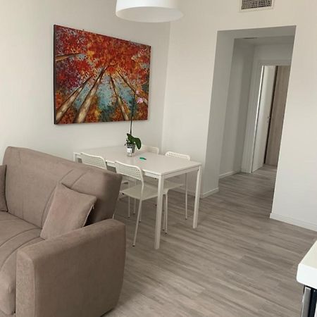 Casa 8 Giugno Apartment Melegnano Ngoại thất bức ảnh