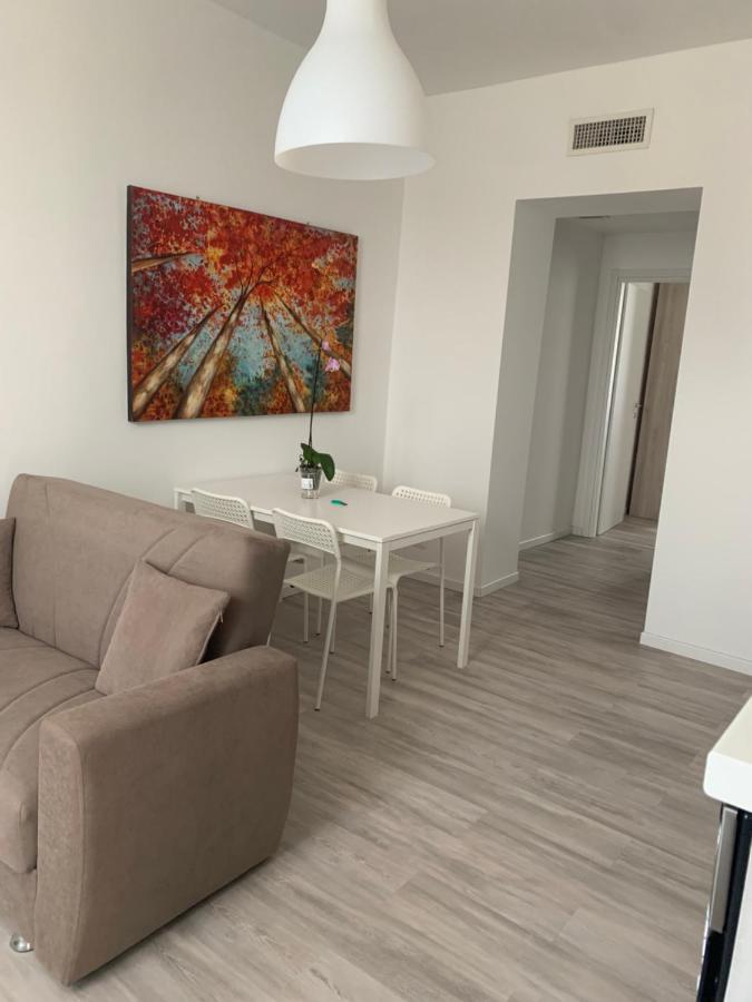 Casa 8 Giugno Apartment Melegnano Ngoại thất bức ảnh